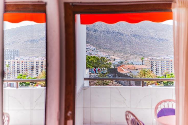 Colina Apartment Лос Кристианос Екстериор снимка