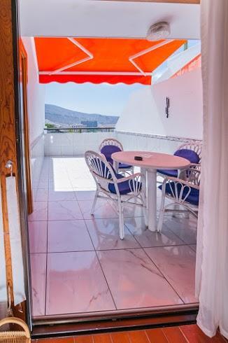 Colina Apartment Лос Кристианос Екстериор снимка