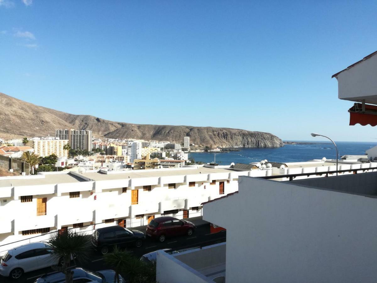 Colina Apartment Лос Кристианос Екстериор снимка